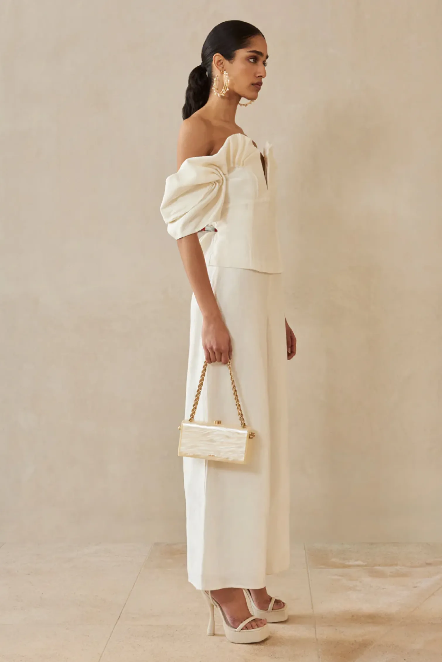 ABBY TOP - OFF WHITE