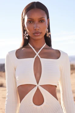 DELLA EARRING - PEARL