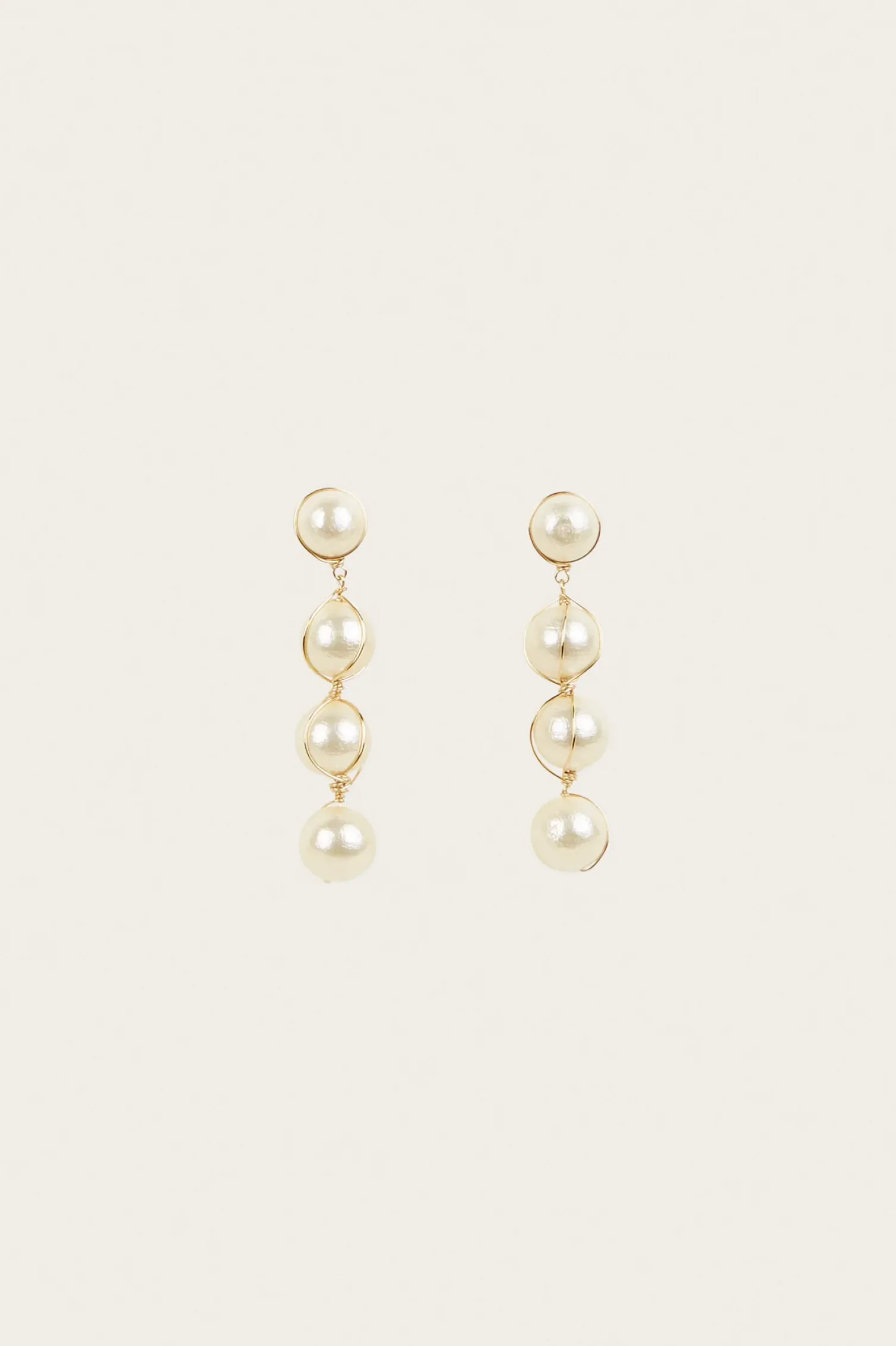 GIGA EARRING - PEARL