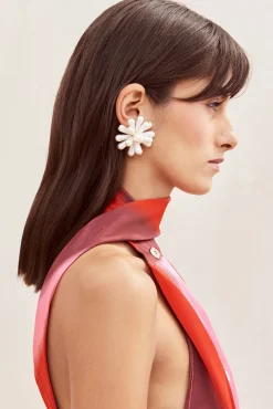JULES EARRING - PEARL
