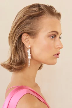 LORELI EARRING - PEARL