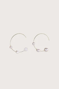 NUBIA EARRING - PEARL