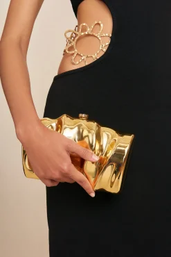 SCRUNCH CLUTCH - SHINY GOLD